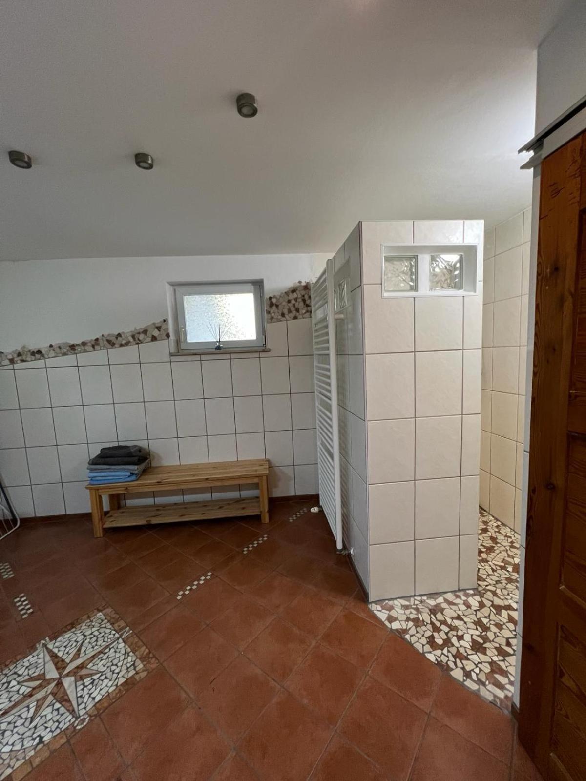 Haus Am Berzdorfer See - 3 Schlafzimmer - Ganzes Haus Zur Alleinnutzung - Terrasse - Hochwertige Ausstattung Görlitz Eksteriør bilde