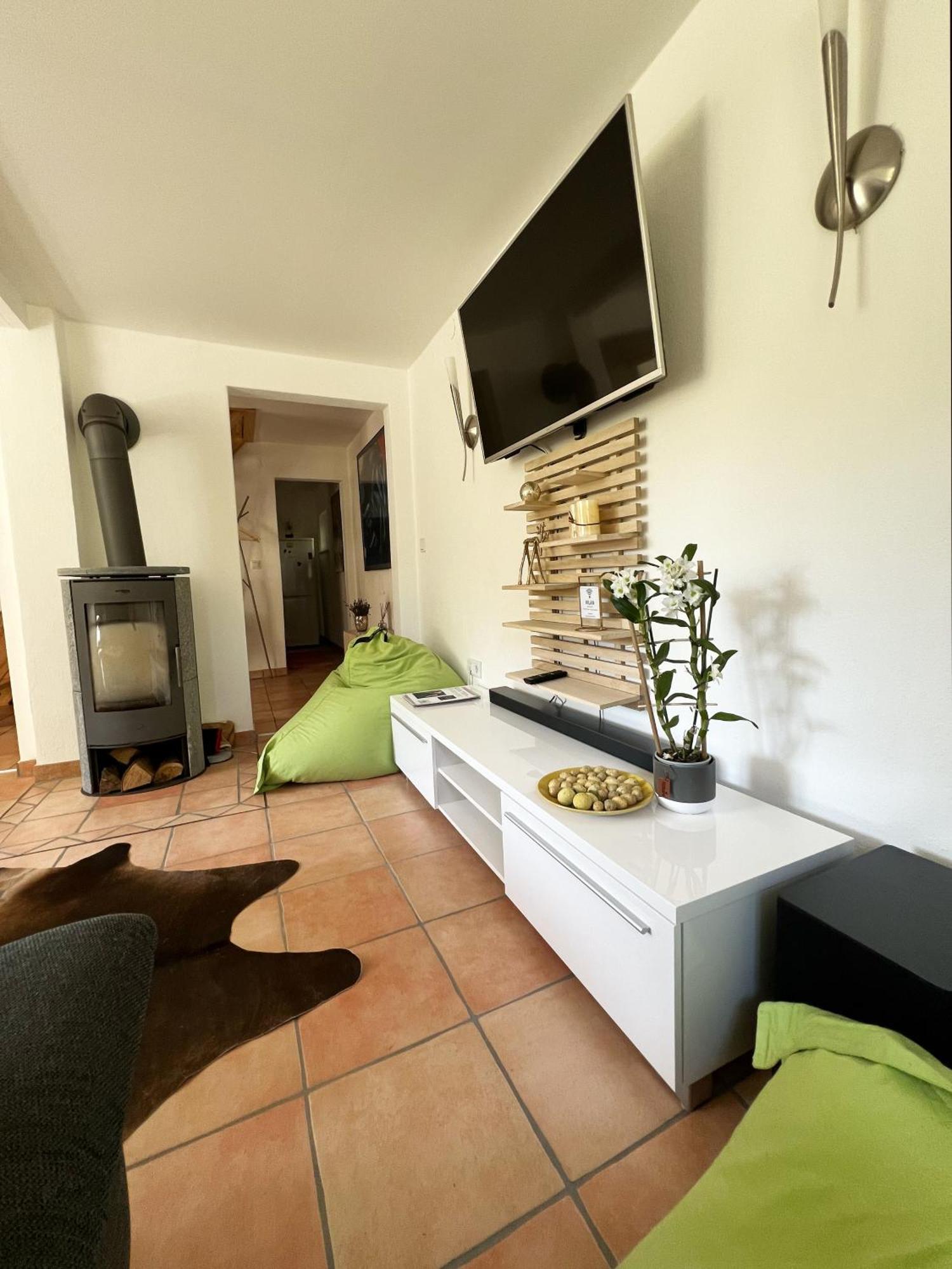 Haus Am Berzdorfer See - 3 Schlafzimmer - Ganzes Haus Zur Alleinnutzung - Terrasse - Hochwertige Ausstattung Görlitz Eksteriør bilde